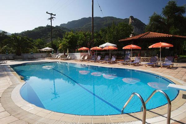 Poseidon Apartments Агиос-Гордиос Экстерьер фото