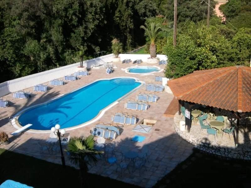 Poseidon Apartments Агиос-Гордиос Экстерьер фото