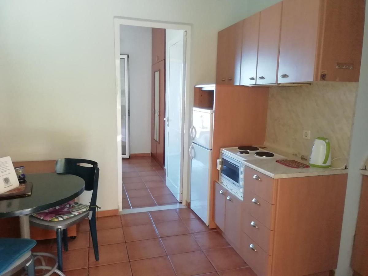 Poseidon Apartments Агиос-Гордиос Экстерьер фото