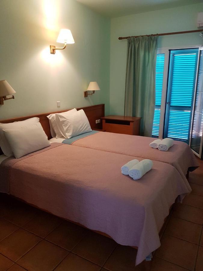 Poseidon Apartments Агиос-Гордиос Экстерьер фото